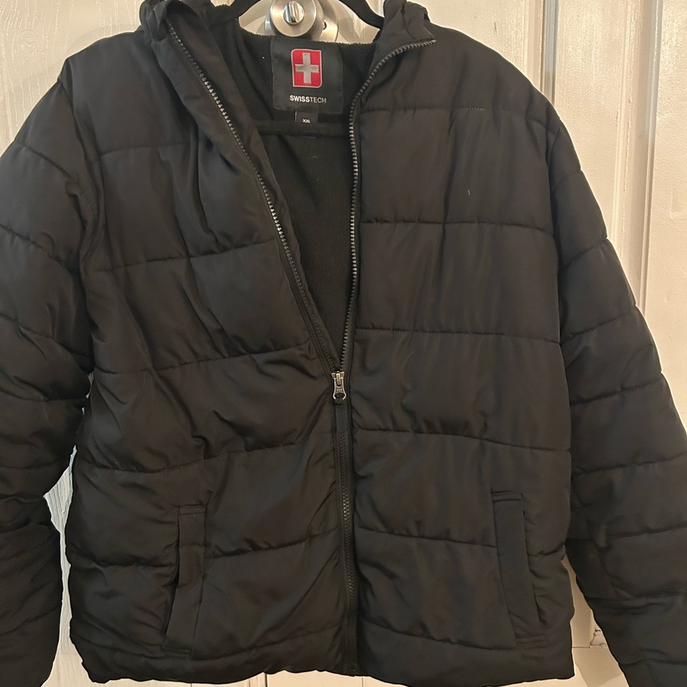 Swiss Tech Men's Dark Puffer Coat